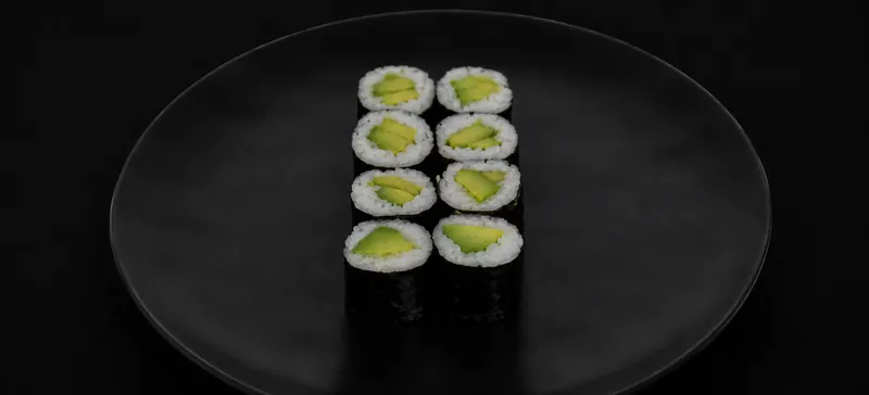 Hosomaki awokado – cienka rolka sushi, Futo Sushi Biała Podlaska