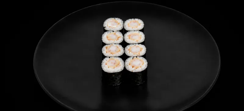 Hosomaki krewetka w tempurze – cienka rolka sushi, Futo Sushi Biała Podlaska