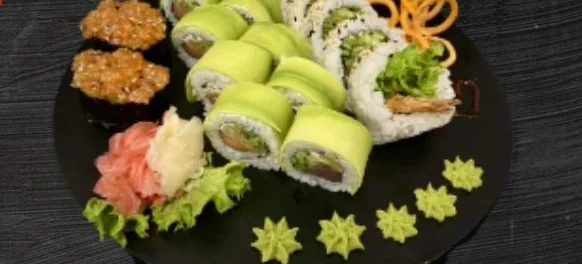 Zestaw sushi Premium 3 – Futo Sushi