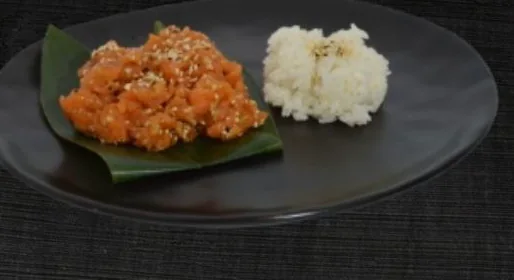 Tatar z łososia – Futo Sushi