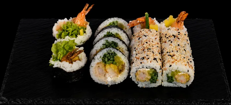 Set Haruna – zestaw sushi z krewetką w tempurze, Futo Sushi Biała Podlaska
