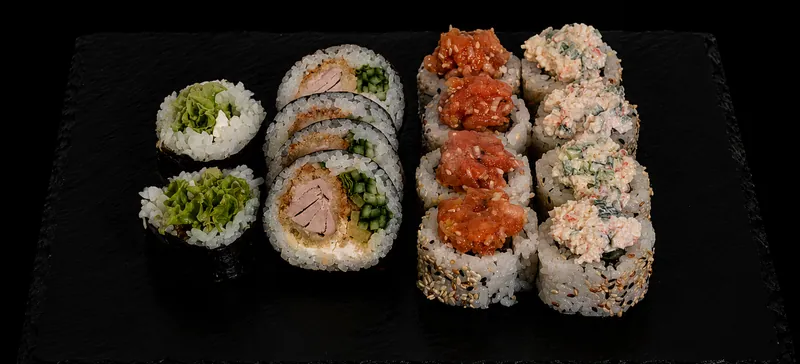 Zestaw sushi Premium 1 – Futo Sushi